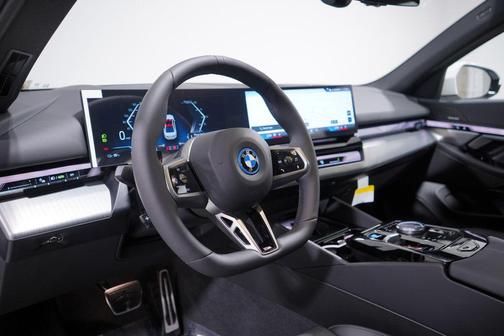 2026 BMW i5 eDrive40