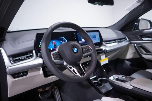 2026 BMW X2 xDrive28i