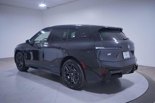 2026 BMW iX xDrive60
