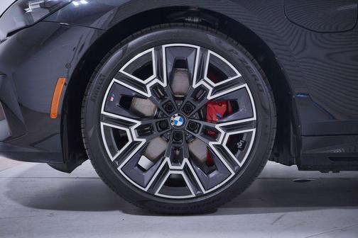 2026 BMW 550e xDrive