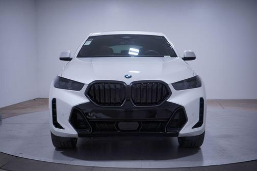2026 BMW X6 xDrive40i