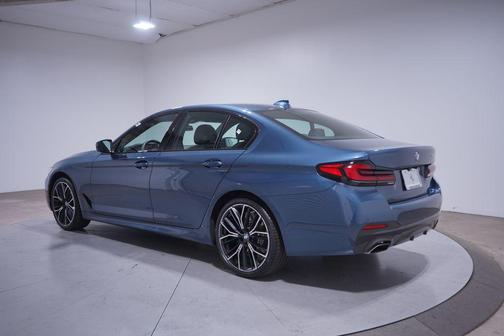 2023 BMW 540 i