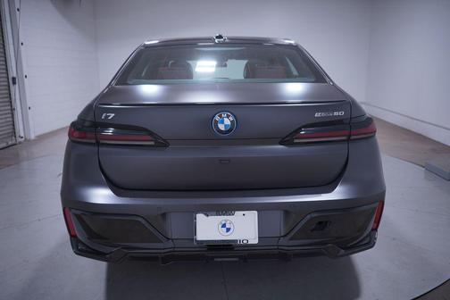 2025 BMW i7 eDrive50
