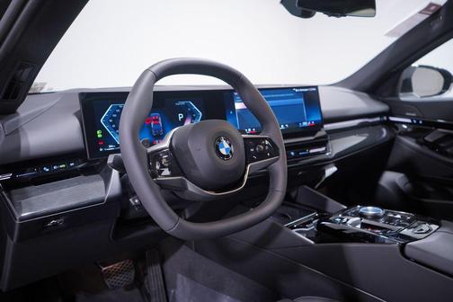 2026 BMW 530 i