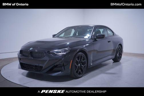2025 BMW 230 i
