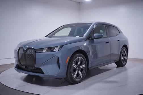 2026 BMW iX xDrive45