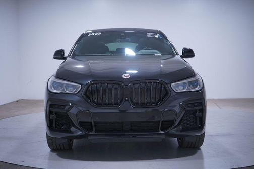 2023 BMW X6 M50i