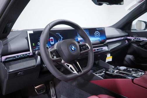 2026 BMW 550e xDrive