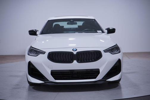 2024 BMW M240 i