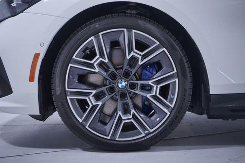 2026 BMW i5 xDrive40