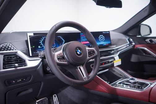 2026 BMW X6 M60i