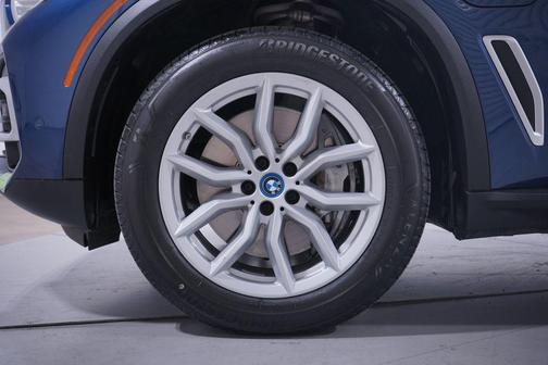 2023 BMW X5 PHEV xDrive45e