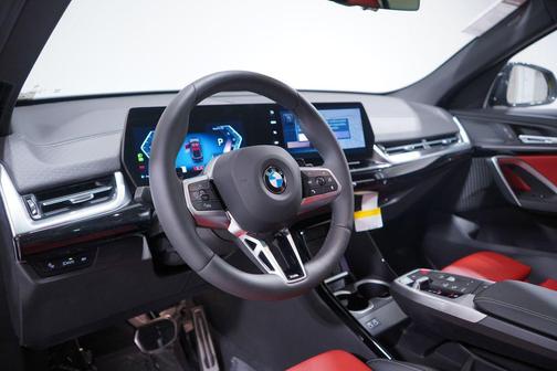 2025 BMW X2 xDrive28i
