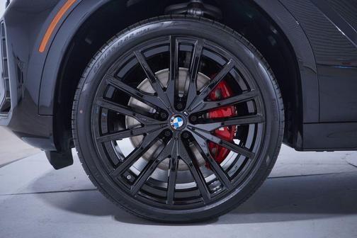 2026 BMW X6 M60i