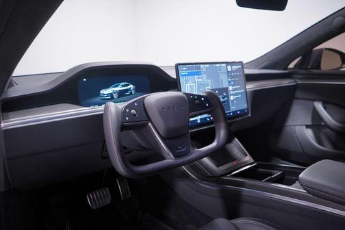 2024 Tesla Model S Plaid