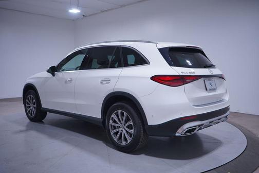 2023 Mercedes-Benz GLC 300 Base