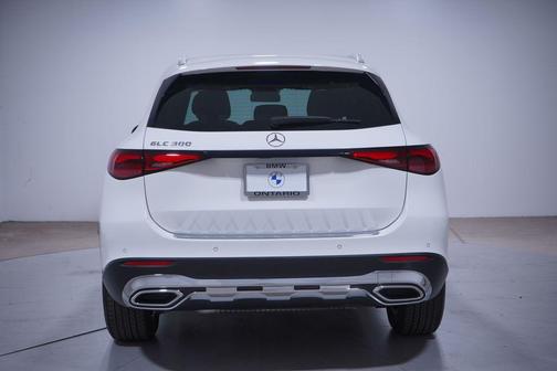 2023 Mercedes-Benz GLC 300 Base