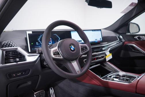 2026 BMW X6 xDrive40i