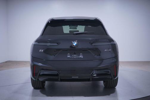 2026 BMW iX xDrive60
