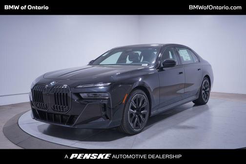 2026 BMW 740 i