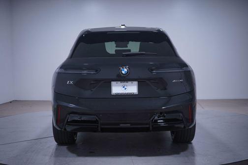 2026 BMW iX xDrive45
