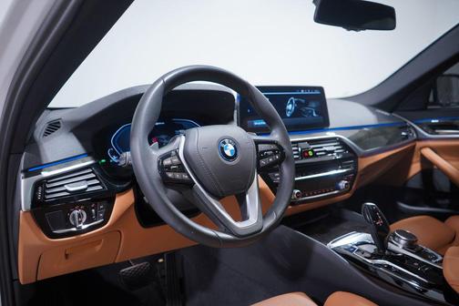 2023 BMW 530e Base
