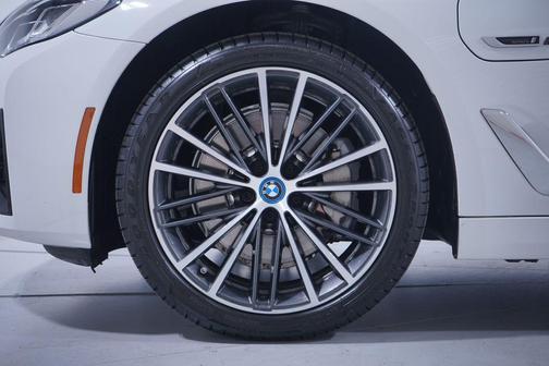 2023 BMW 530e Base
