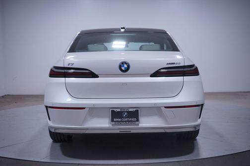 2024 BMW i7 eDrive50