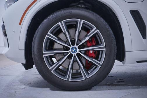 2023 BMW X5 PHEV xDrive45e
