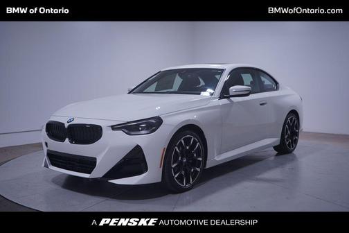 2025 BMW 230 i xDrive