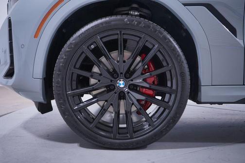 2024 BMW X6 xDrive40i