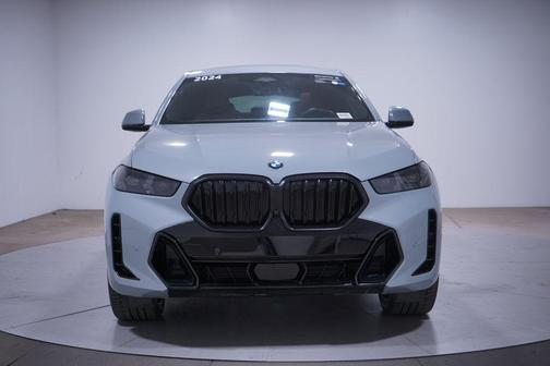 2024 BMW X6 xDrive40i