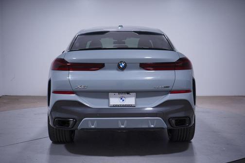 2024 BMW X6 xDrive40i