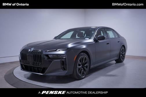 2026 BMW 740 i