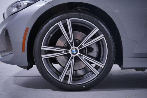 2023 BMW 330 330i