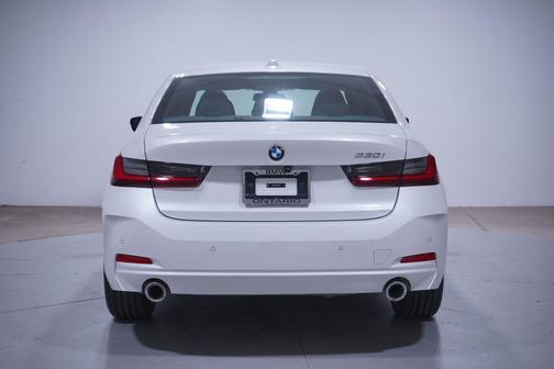 2023 BMW 330 330i