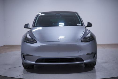 2024 Tesla Model Y Long Range Dual Motor All-Wheel Drive
