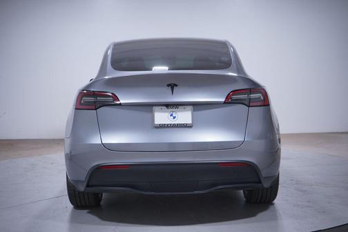 2024 Tesla Model Y Long Range Dual Motor All-Wheel Drive