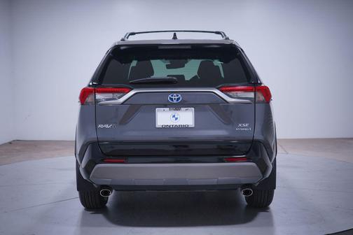2021 Toyota RAV4 Hybrid SE