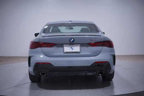 2026 BMW M440 i