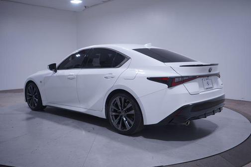 2022 Lexus IS 350 Base