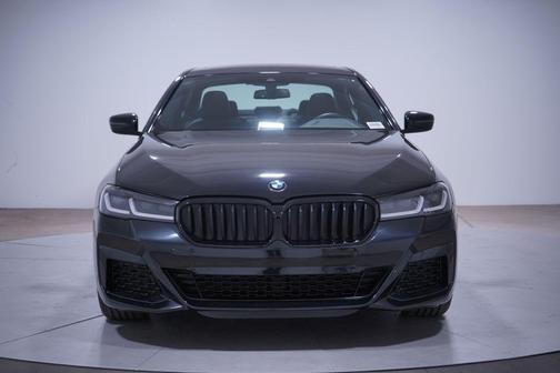 2023 BMW 530 i