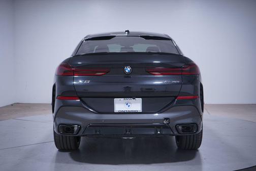 2026 BMW X6 xDrive40i