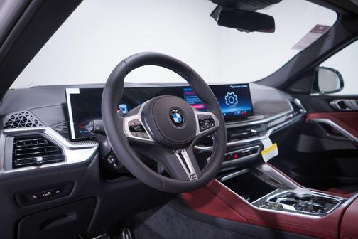 2026 BMW X6 M60i