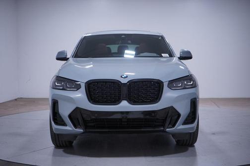 2024 BMW X4 xDrive30i
