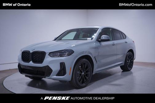 2024 BMW X4 xDrive30i