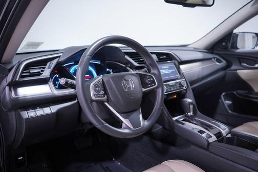 2017 Honda Civic Touring