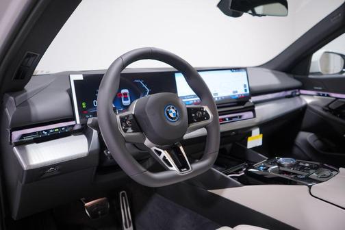 2026 BMW i5 eDrive40