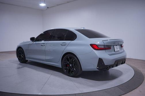 2025 BMW 330 330i