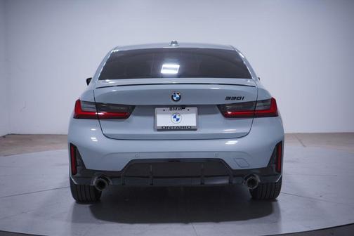 2025 BMW 330 330i